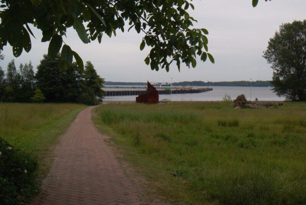 Hafen 77 von der Feldstraße aus